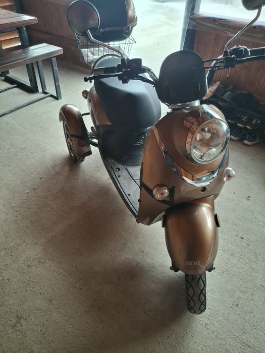 triciclu electric rdb e klass