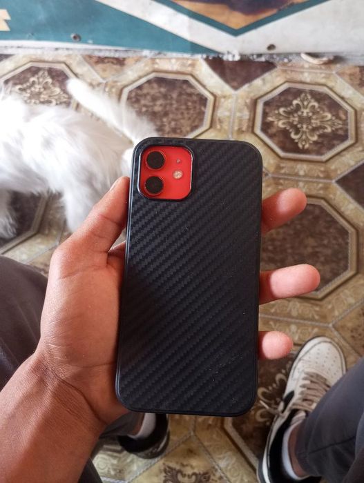 Iphone 12 simplu vând sau schimb doar pe atv