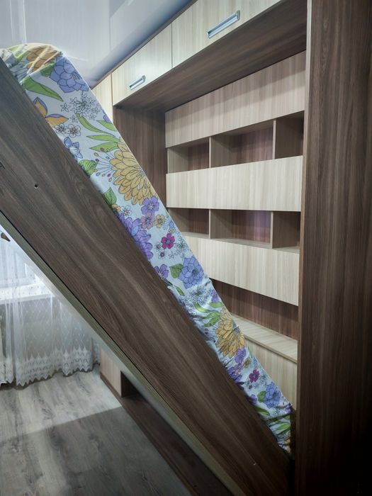 Кровать двуспальная