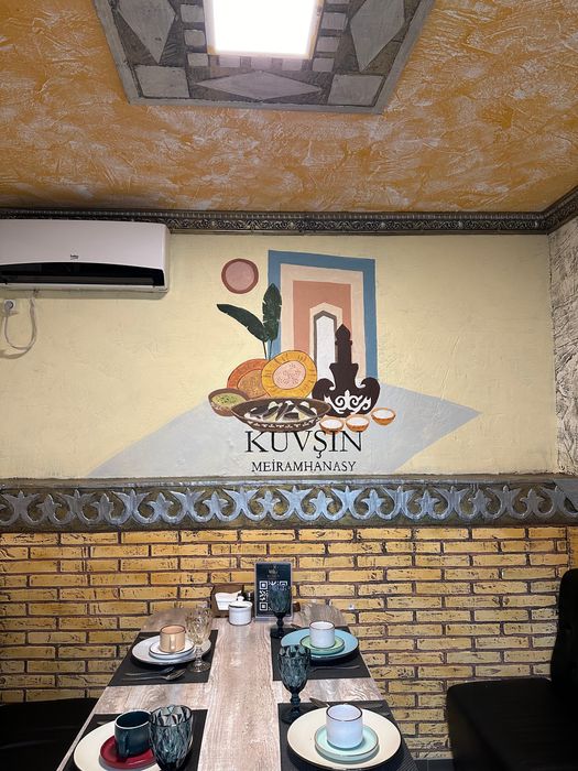 Стенаға сурет салу