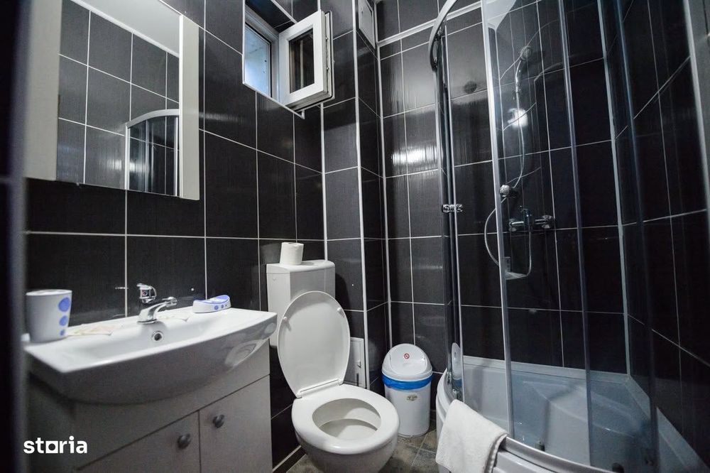 De vanzare/inchiriat Pensiune exclusivistă S+P+2E în Mamaia Sat
