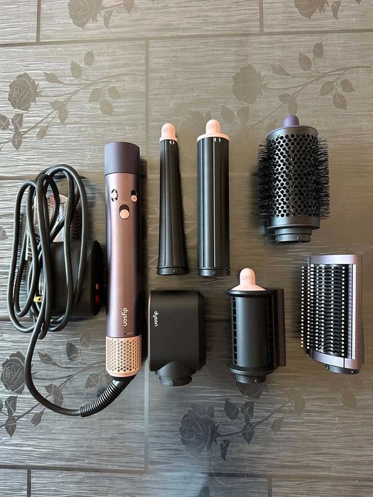 Dyson airwrap i.d. straight and wavy