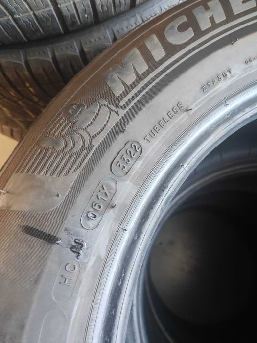 4бр.зимни гуми 235/55/17 Michelin