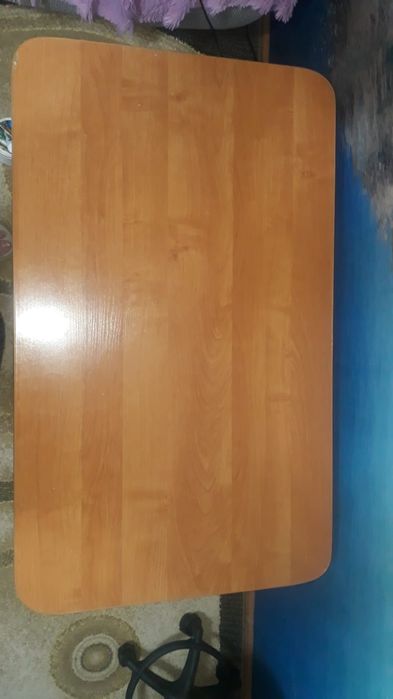 Продам ТВ-тумба / столик под технику