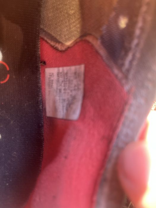 Продавам оригинални бутонки Puma Ultra, номер 43.