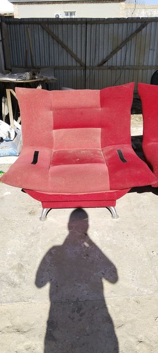 Кресло 2 шт б/у.