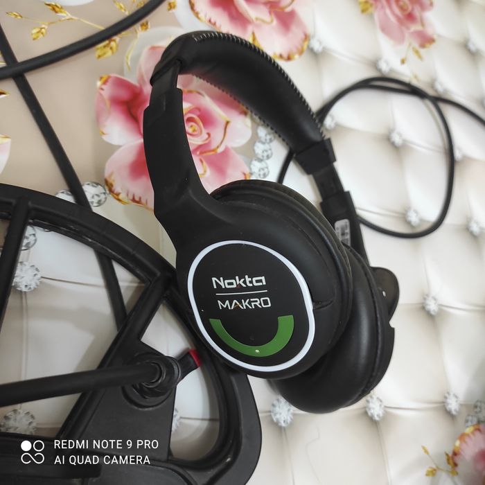 Металлоискатель  нокта макро