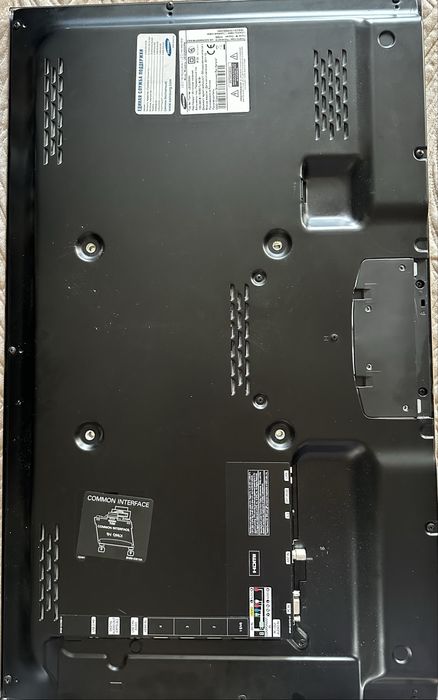 Samsung 32 диагональ (81 см) не СМАРТ