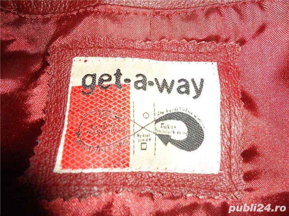 Geaca haina piele de dama maro grena nr 36 38 Pret 60 lei  Livrare gratis in Bucuresti la Bucur Obor, prin OLX la FANbox 10-15 lei.