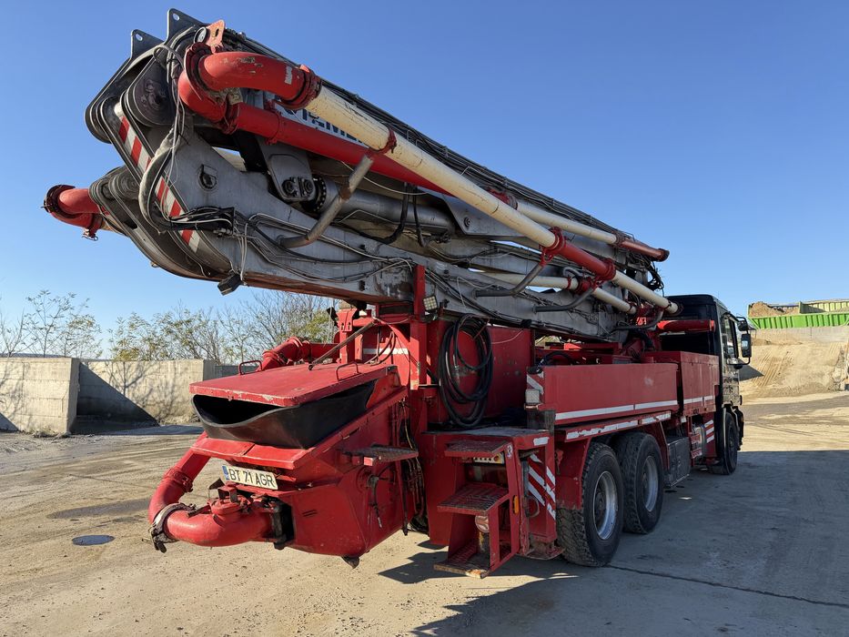 Pompa Beton Mercedes Actros