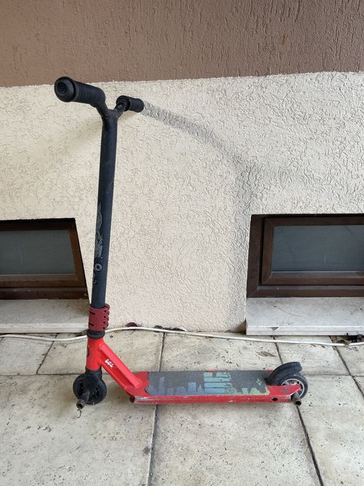 Vand bicicleta si trotinete