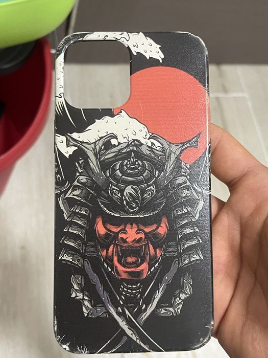 Iphone 12 pro max gold