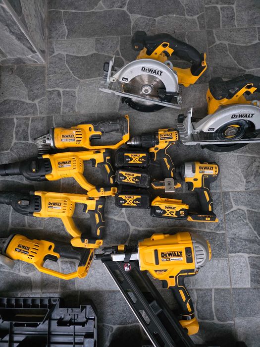 Dewalt Девалт инструменти машини