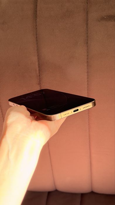 Продам 16 pro max, 1tb