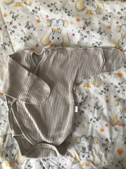 Продам кокон+вещи