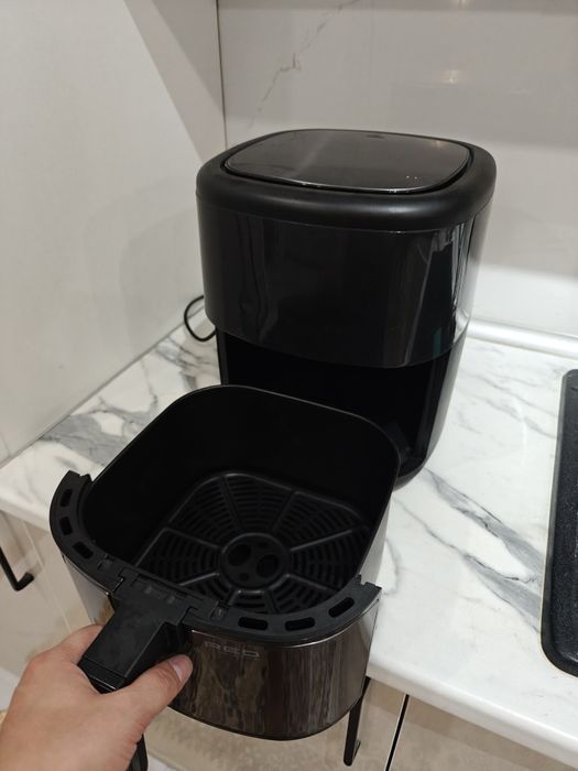 Аэрогриль Red Solution