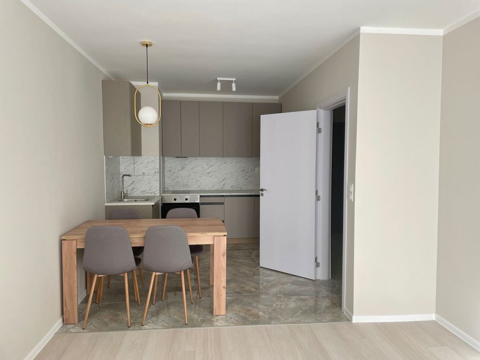 Дава се под наем Двустаен апартамент в София, Дианабад - 66 кв.м за 740 € - Снимка #2