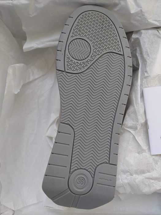 Чисто нови Сникърси FURLA Cloud