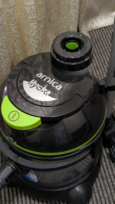 Пылесос Arnica Hydra, с аквафильтром