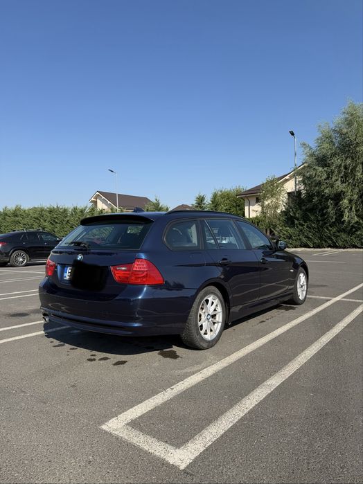 BMW 3 Series 2011 — imagine 4