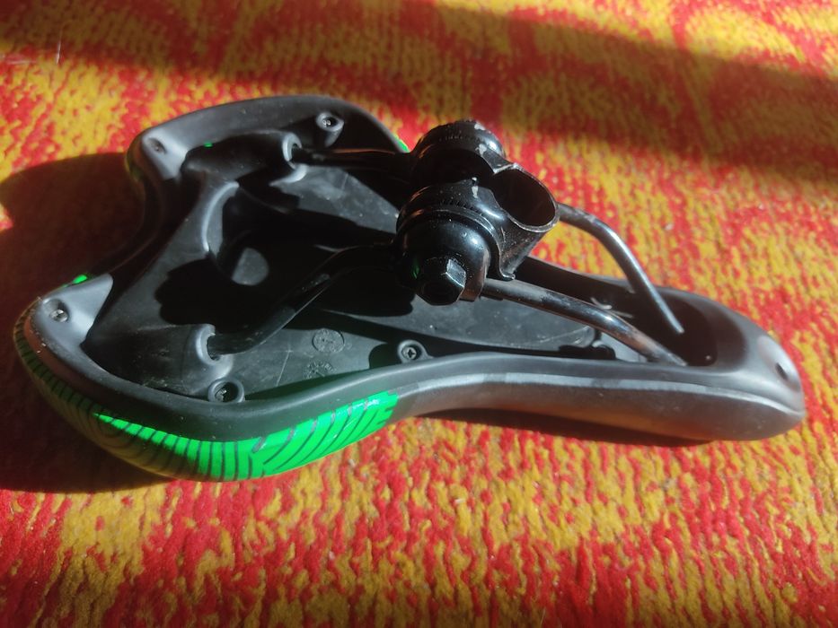 Продам велосипед сидения