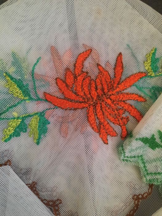 Карета ръчна изработка бродерия!