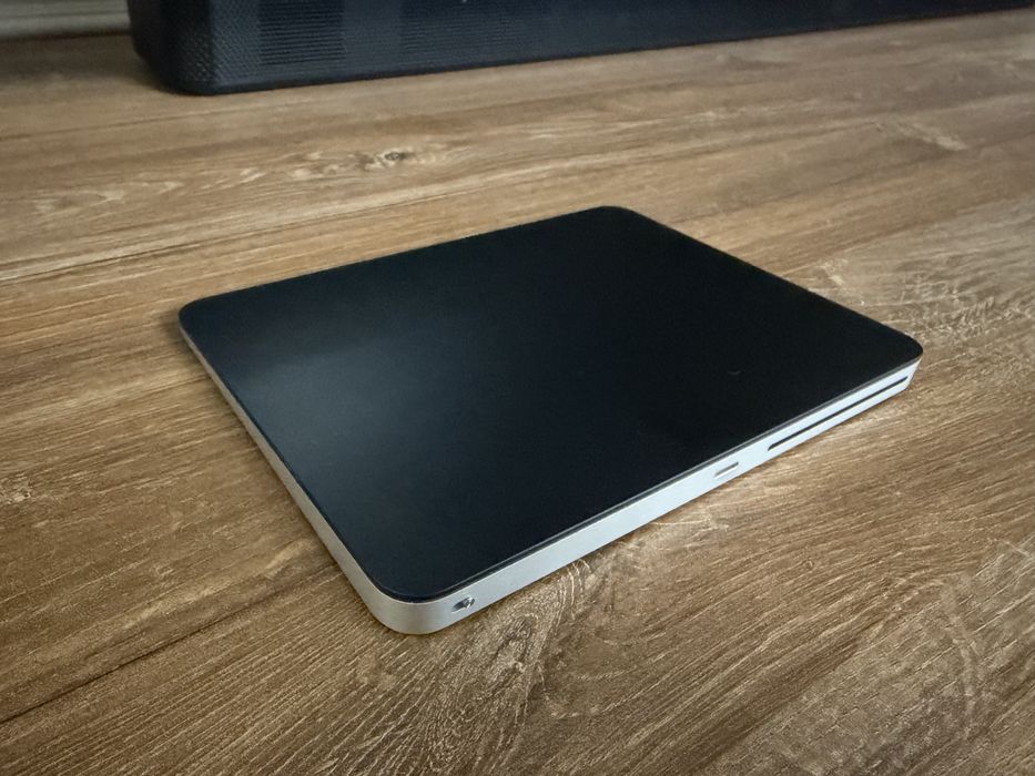 Продам Apple Magic Trackpad 2