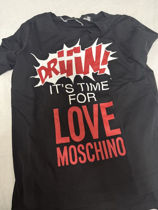 Тениски на moschino