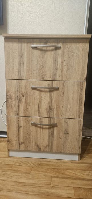 Шкаф гардеробный