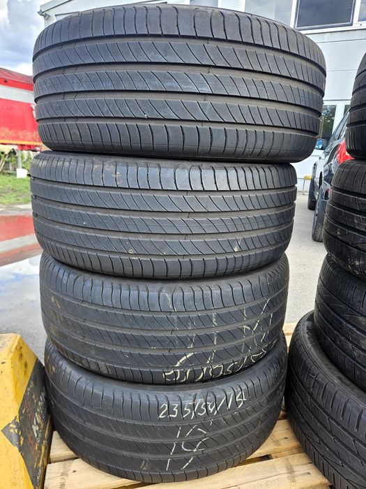 Гуми Michelin 235/50/19