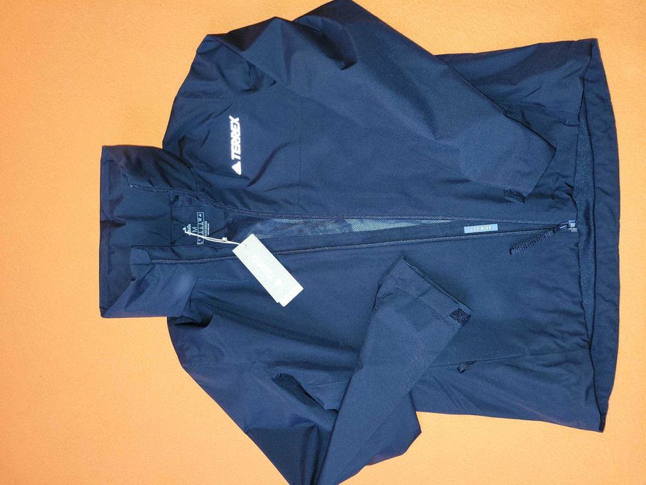 Adidas terrex*яке*черно