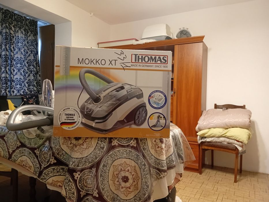 Пылесос моющий Tomas