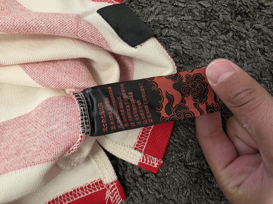 новое поло в полоску с тиграми