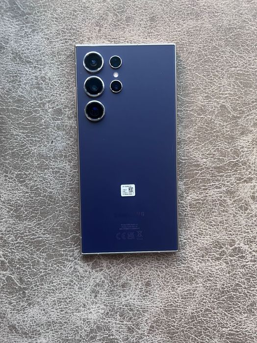 Чисто нов Samsung S40 Ultra