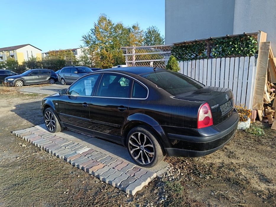 VOLKSWAGEN  2003 — imagine 3