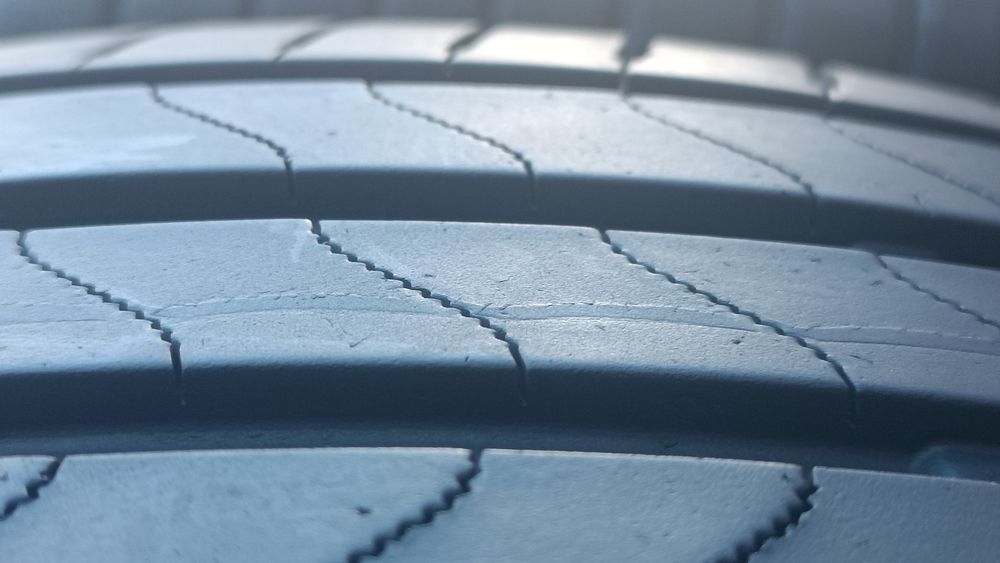 235/55/19 Bridgestone Дот 2424