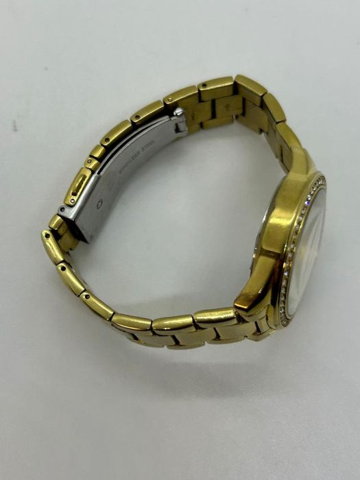 Ceasuri dama Watches GUESS LADIES GW0001L2  5 din 140 -P-