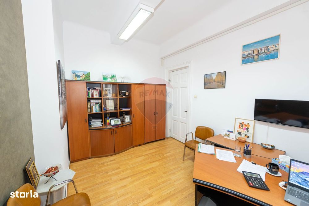 Spatiu de birouri de vanzare in zona Cismigiu