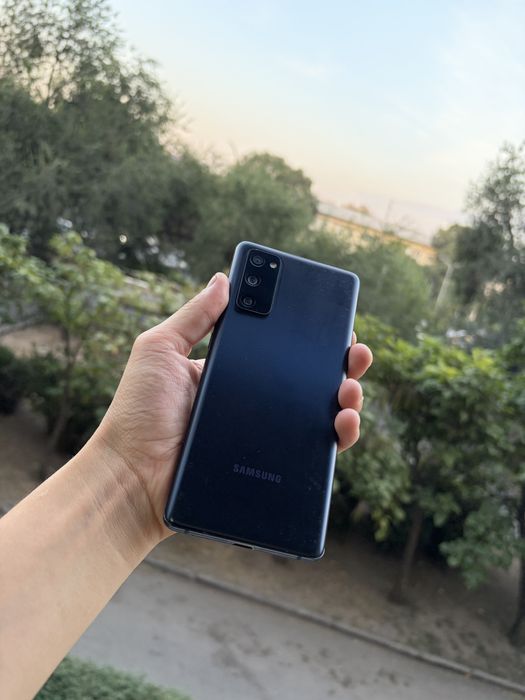 Samsung s20 Fe 128гб