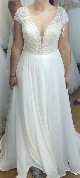 Vând Rochie de mireasa