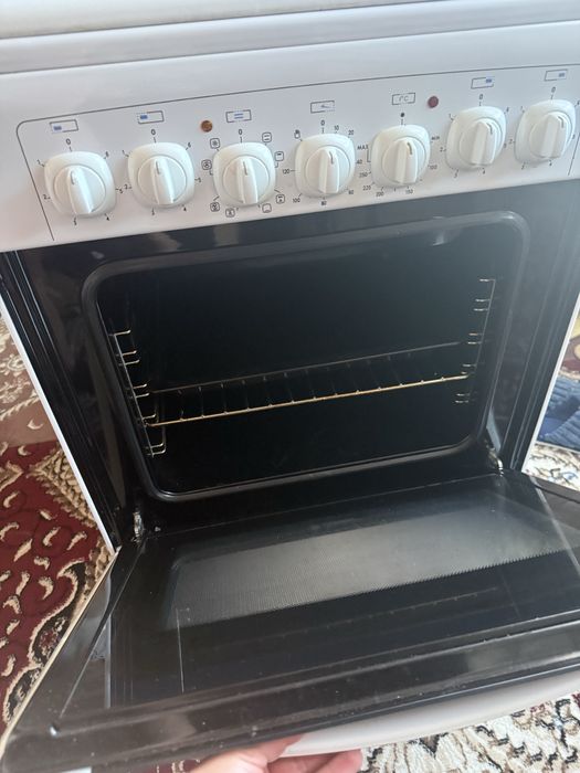 Продается плита с духовкой (б/у)