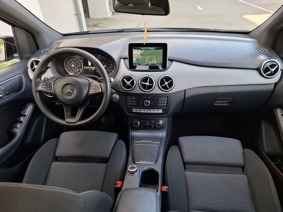Mercedes B 2018 Schimb