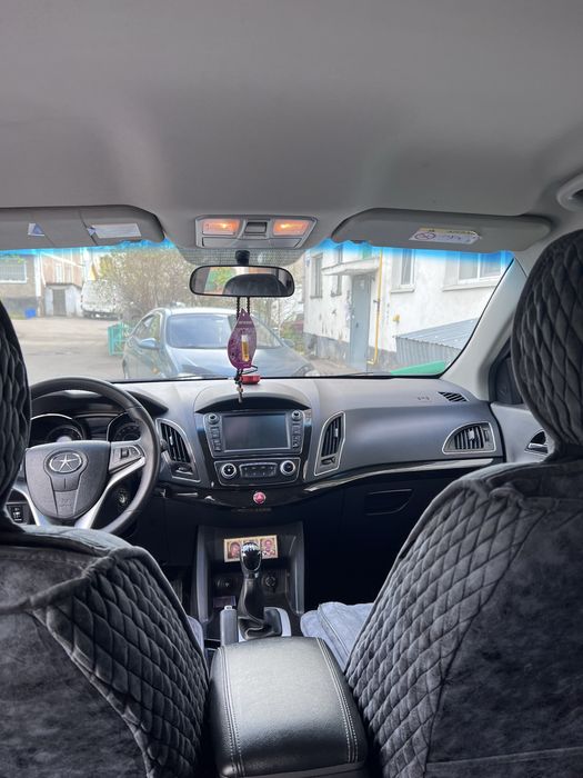 Продам машину джак s5