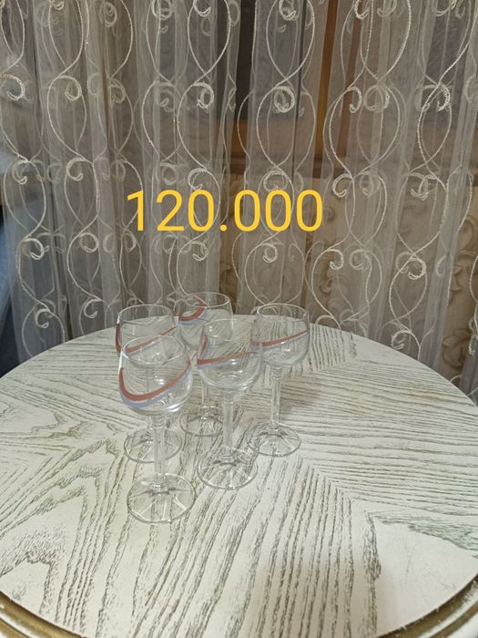 Хрустальные рюмки