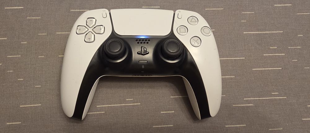 Vand Playstation 5 / PS5 CFI-1116A  cu disk