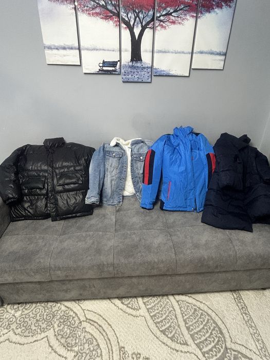 Продам куртки и одежду