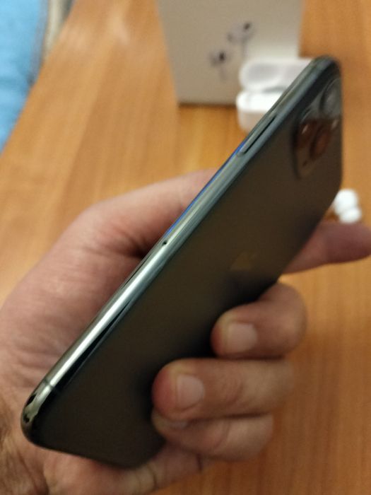 iPhone 11 pro.512гб