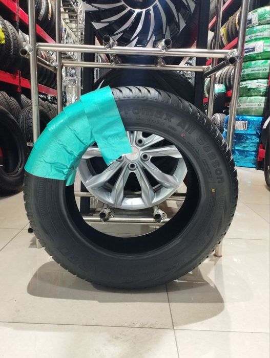 Balon shina LARGO 195/60R15