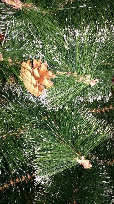 Ёлка с игрушками 2м.40см.