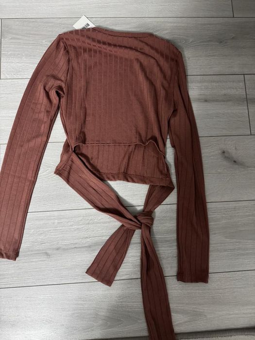 Новая кофта na-kd